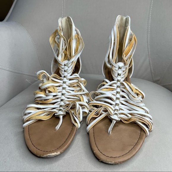 Seychelles Women's Size 9 Gladiator Strappy Sandals White Leather Boho - Picture 2 of 4